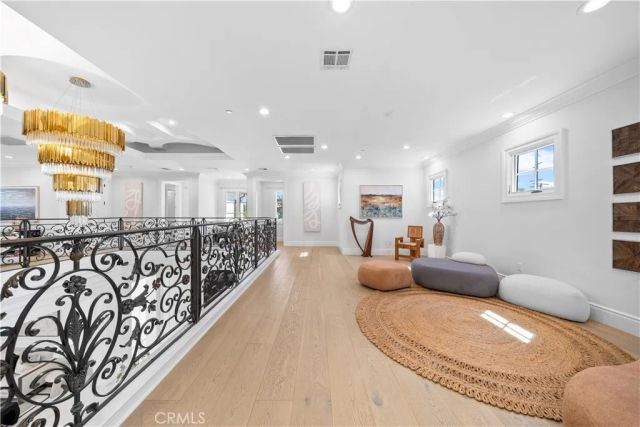 1327 S 2nd Avenue, Arcadia, CA 91006