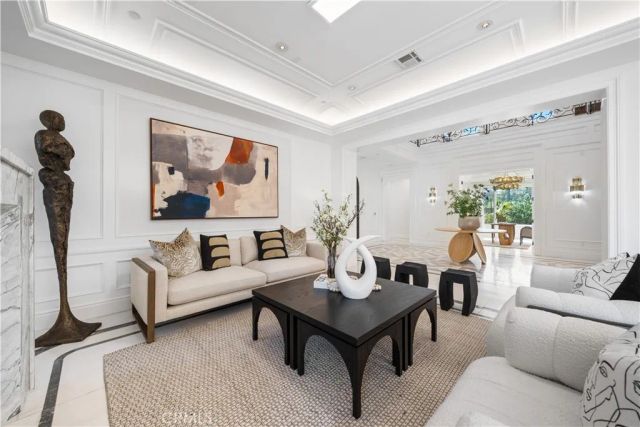 1327 S 2nd Avenue, Arcadia, CA 91006