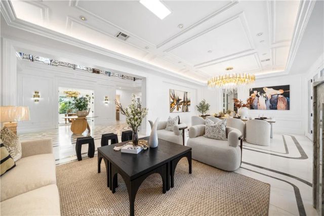 1327 S 2nd Avenue, Arcadia, CA 91006