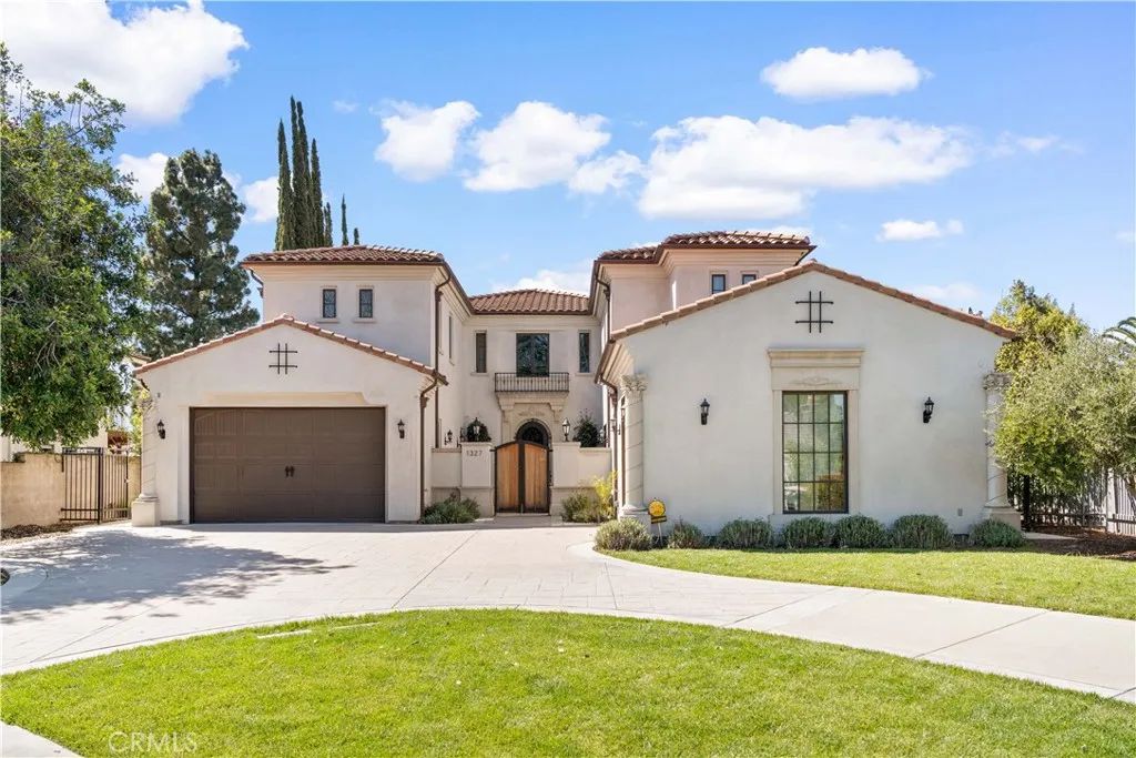 1327 S 2nd Avenue, Arcadia, CA 91006