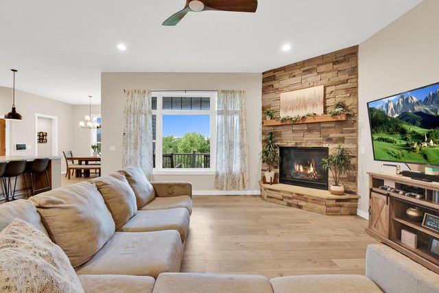7917 Creek View LANE, Mount Pleasant, WI 53406