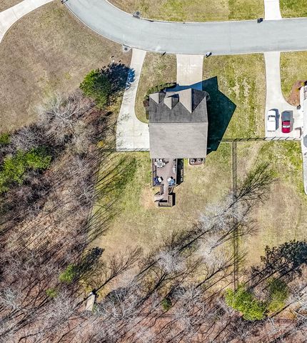 1121 Natural Way, Soddy Daisy, TN 37379