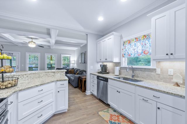 1121 Natural Way, Soddy Daisy, TN 37379