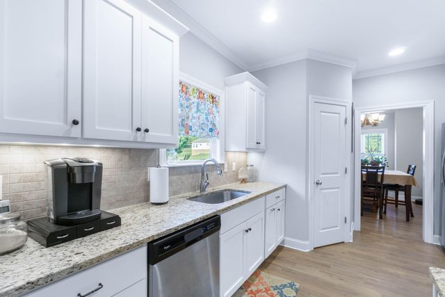 1121 Natural Way, Soddy Daisy, TN 37379