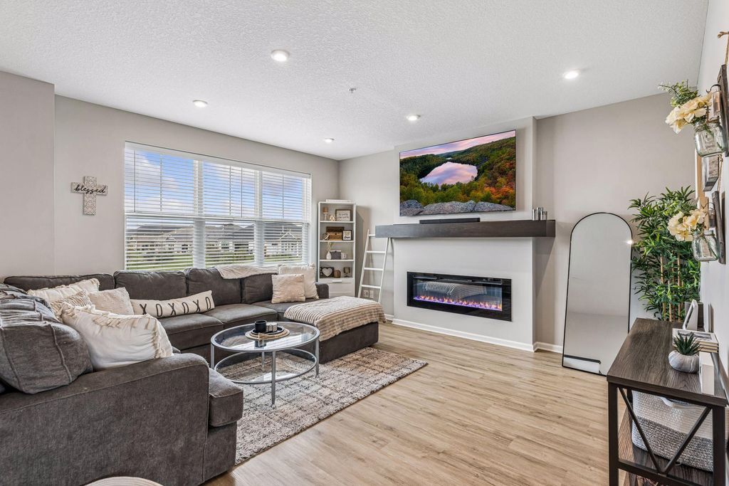 6686 Wildflower Way, Minnetrista, MN 55331 — photo 4