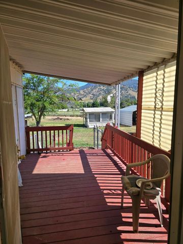 28882 Burrough Valley Road, Tollhouse, CA 93667