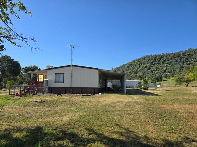 28882 Burrough Valley Road, Tollhouse, CA 93667