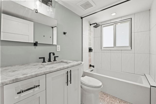 2224 NW 6th Terrace, Wilton Manors, FL 33311