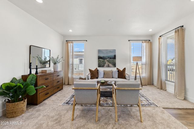 45 W HAWAII Road, Paulden, AZ 86334