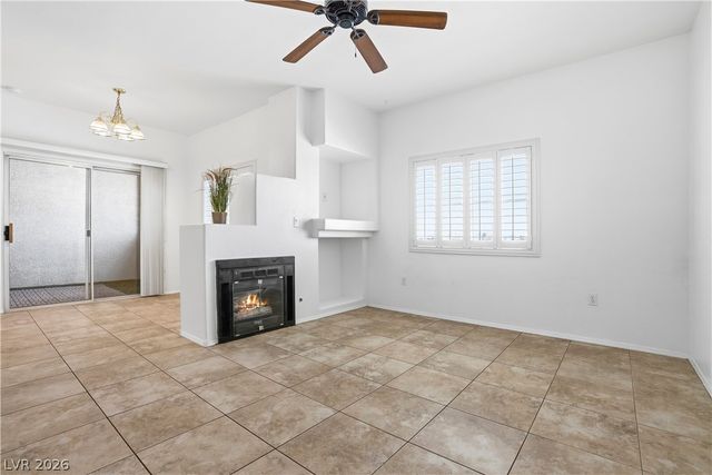 8501 West University Avenue 2089, Las Vegas, NV 89147