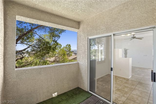 8501 West University Avenue 2089, Las Vegas, NV 89147