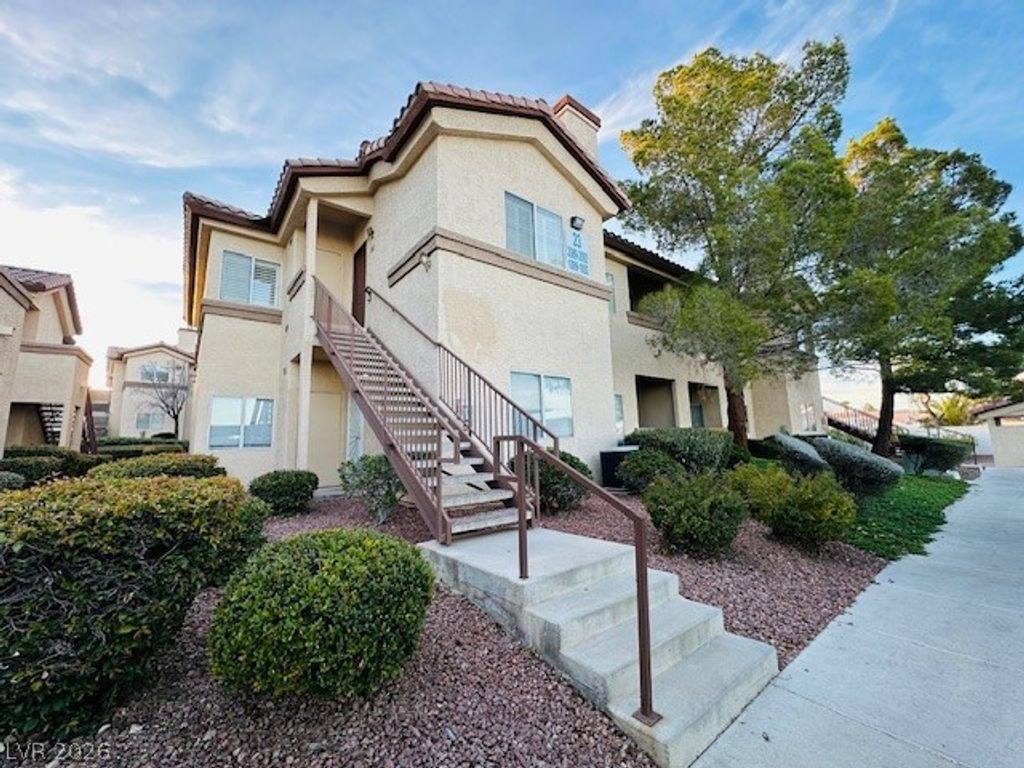 8501 West University Avenue 2089, Las Vegas, NV 89147
