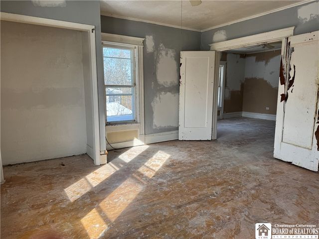 31 Linwood Avenue, Jamestown, NY 14701