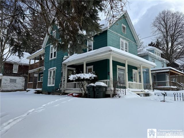 31 Linwood Avenue, Jamestown, NY 14701