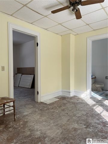 31 Linwood Avenue, Jamestown, NY 14701