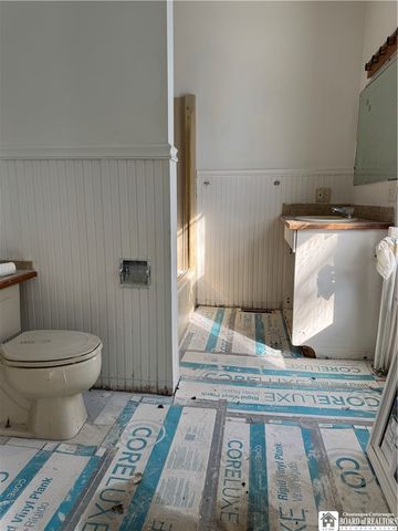 31 Linwood Avenue, Jamestown, NY 14701