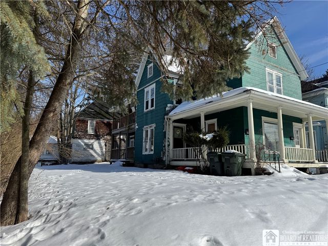 31 Linwood Avenue, Jamestown, NY 14701