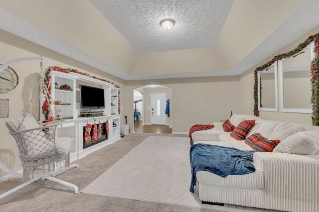 1041 Campbell Ave, Gallatin, TN 37066