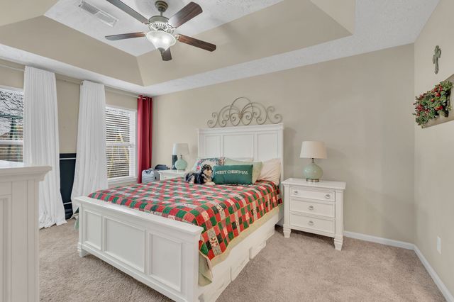 1041 Campbell Ave, Gallatin, TN 37066