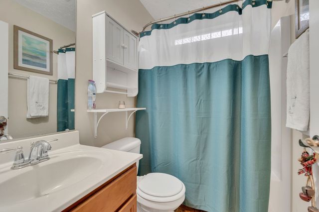 1041 Campbell Ave, Gallatin, TN 37066