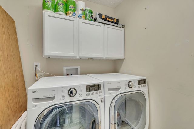 1041 Campbell Ave, Gallatin, TN 37066