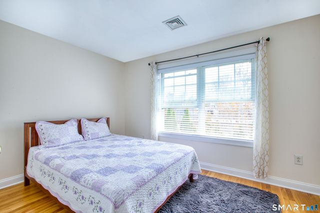 39 Maple Tree Avenue 40, Stamford, CT 06906