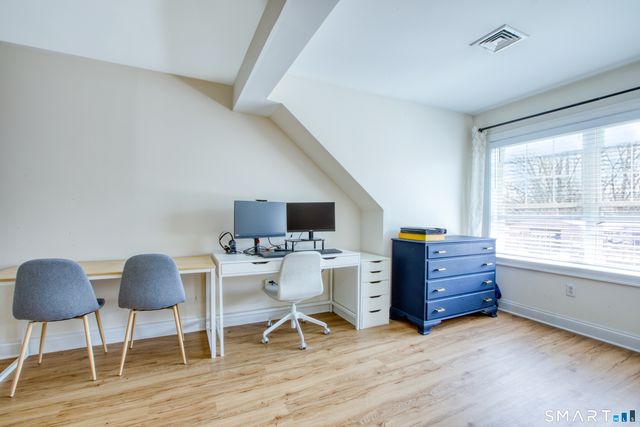 39 Maple Tree Avenue 40, Stamford, CT 06906