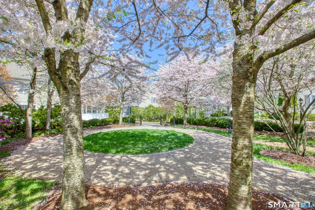 39 Maple Tree Avenue 40, Stamford, CT 06906