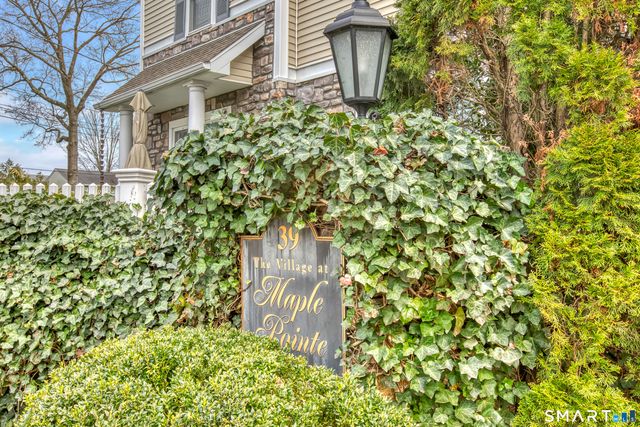 39 Maple Tree Avenue 40, Stamford, CT 06906