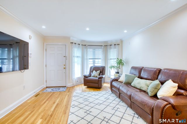 39 Maple Tree Avenue 40, Stamford, CT 06906