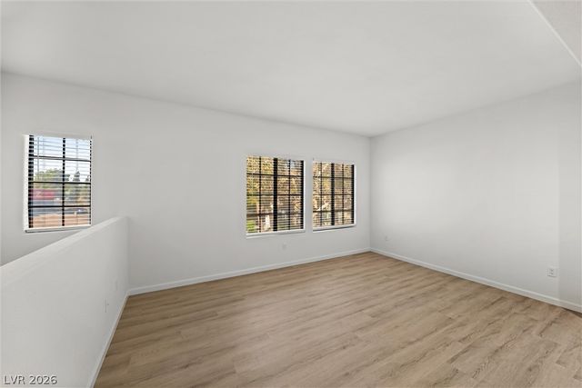 2001 Sue Court 206, Las Vegas, NV 89108