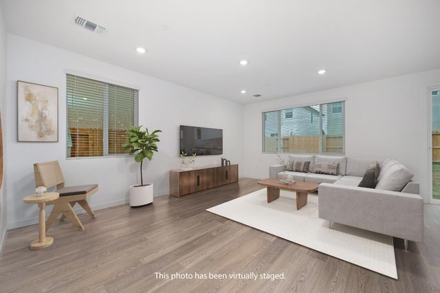 5304 Allentown Way, Sacramento, CA 95835