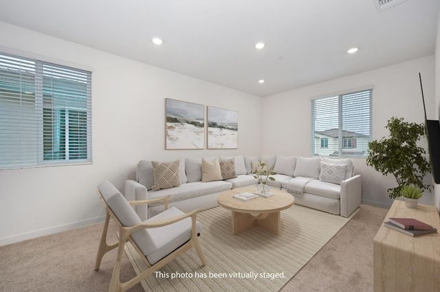 5304 Allentown Way, Sacramento, CA 95835