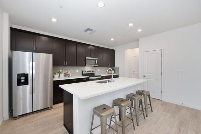 5304 Allentown Way, Sacramento, CA 95835