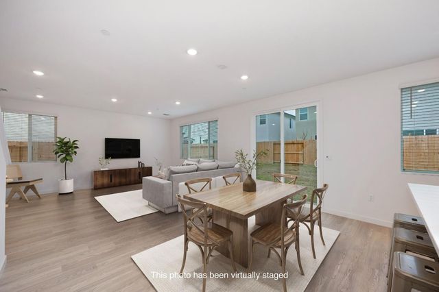 5304 Allentown Way, Sacramento, CA 95835