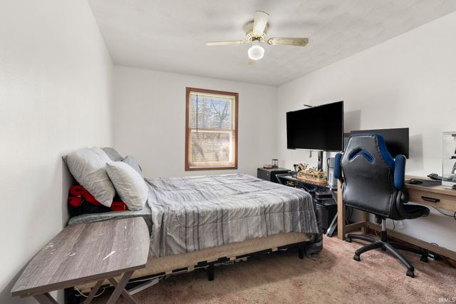 627 E Jefferson Street, Warren, IN 46792