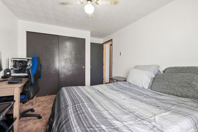 627 E Jefferson Street, Warren, IN 46792