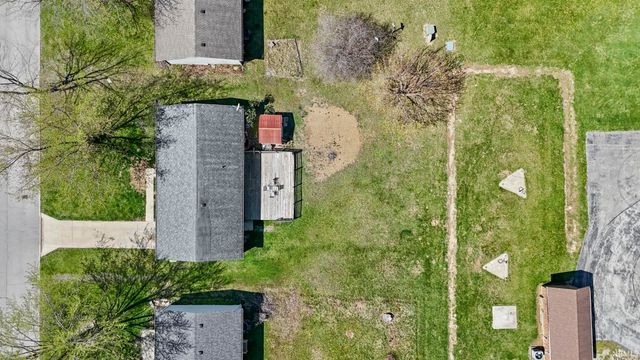 627 E Jefferson Street, Warren, IN 46792