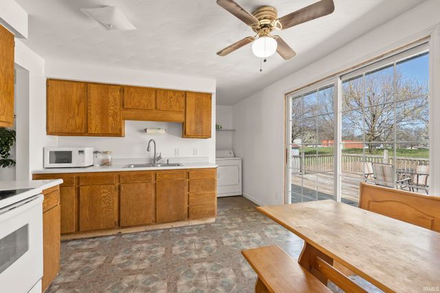 627 E Jefferson Street, Warren, IN 46792