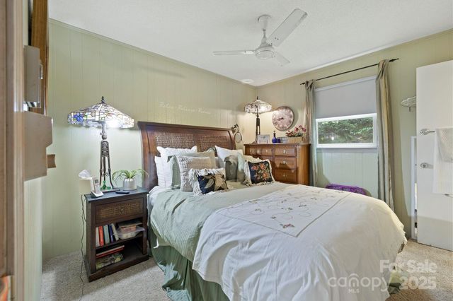 571 Tsisqua Circle, Brevard, NC 28712