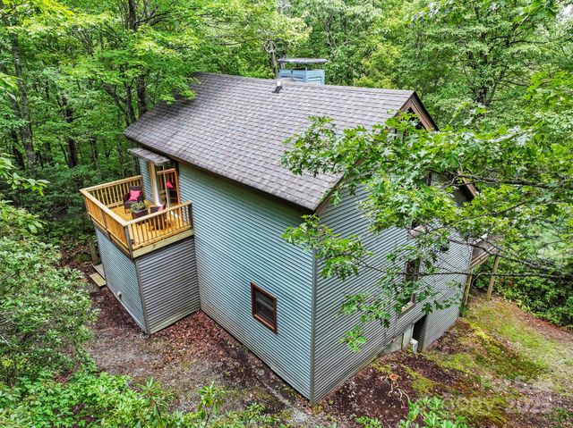 571 Tsisqua Circle, Brevard, NC 28712