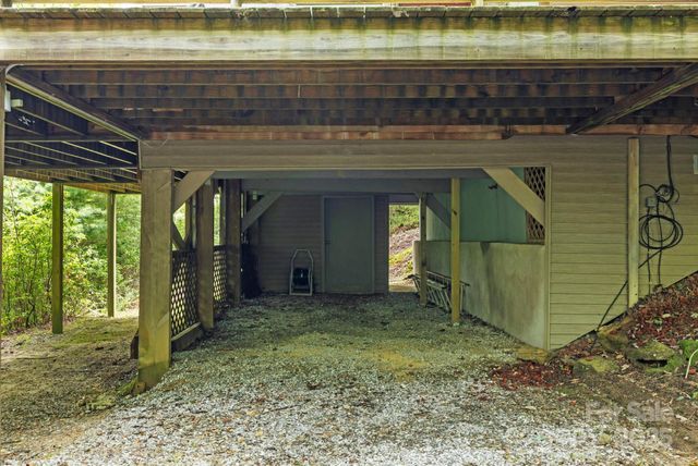 571 Tsisqua Circle, Brevard, NC 28712