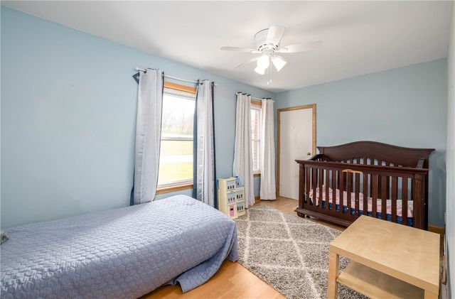 1971 Henderson Ave, Chartiers, PA 15301