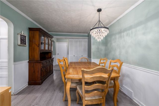 1971 Henderson Ave, Chartiers, PA 15301