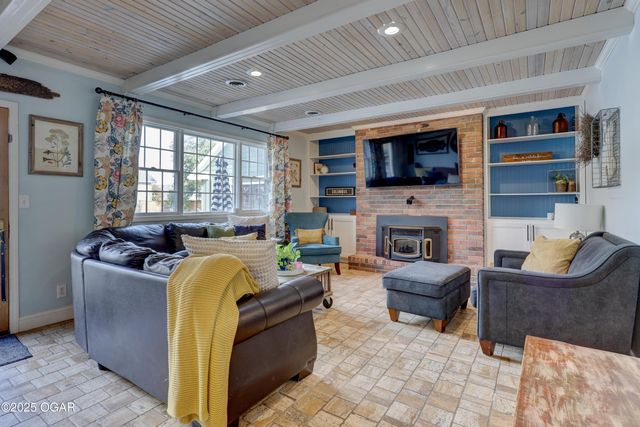 204 Eagle Ridge Road, Joplin, MO 64804