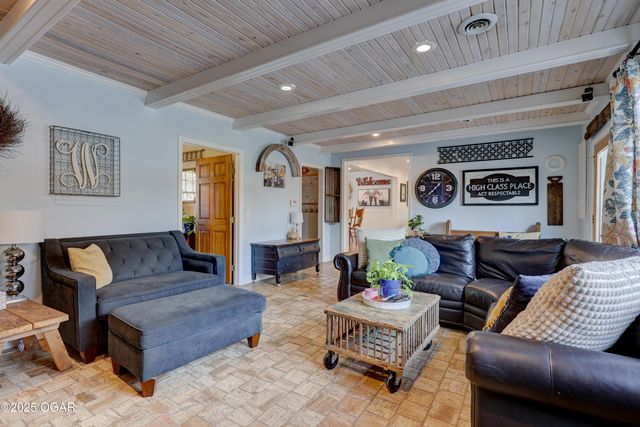 204 Eagle Ridge Road, Joplin, MO 64804