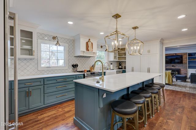 204 Eagle Ridge Road, Joplin, MO 64804