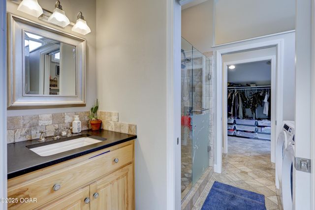 204 Eagle Ridge Road, Joplin, MO 64804