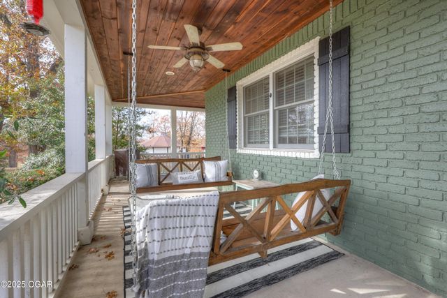 204 Eagle Ridge Road, Joplin, MO 64804