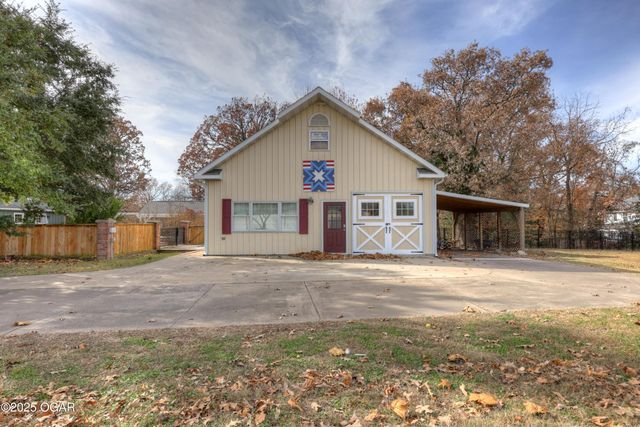 204 Eagle Ridge Road, Joplin, MO 64804